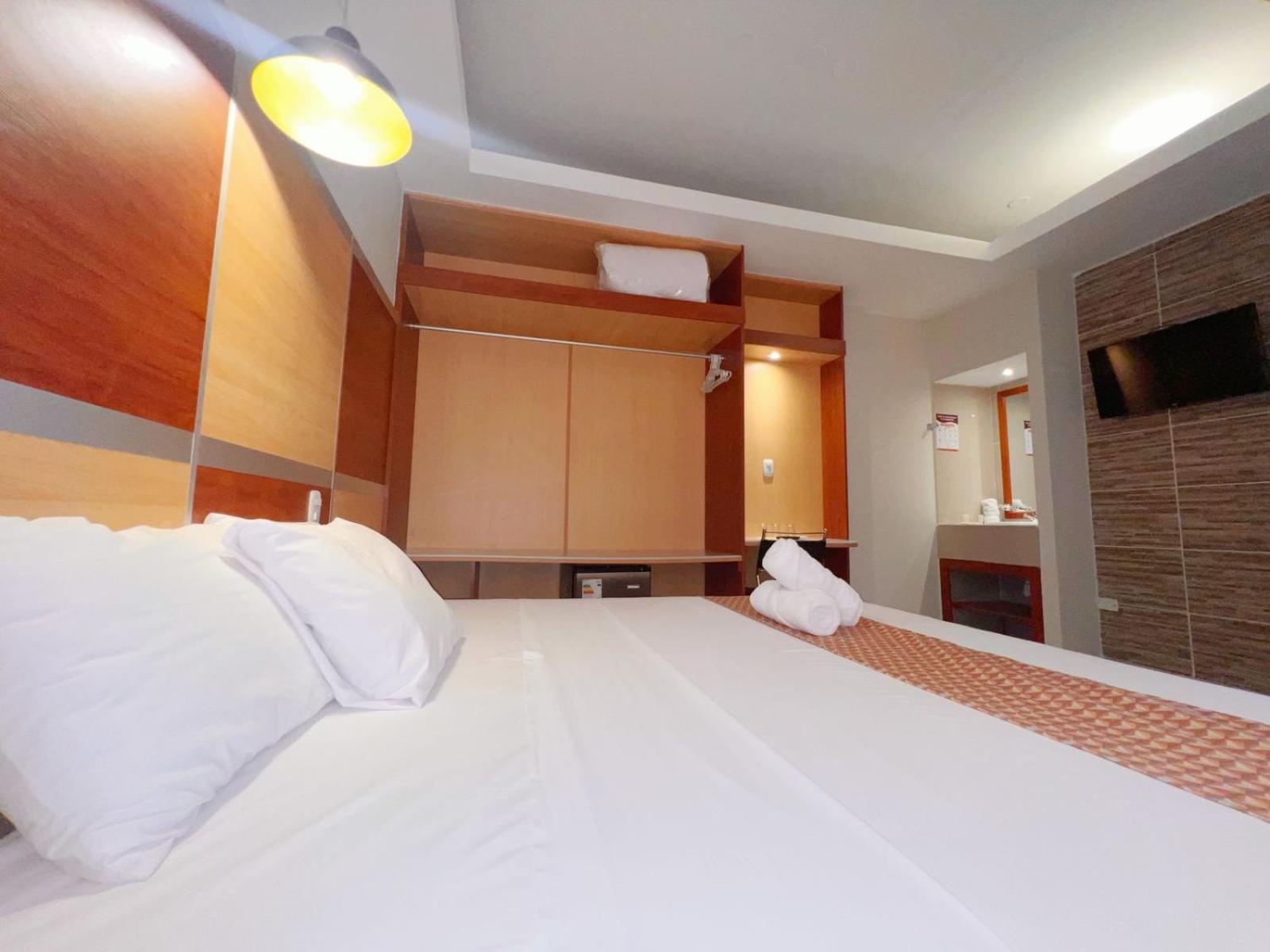 Hotel Nilas Тарапото Экстерьер фото