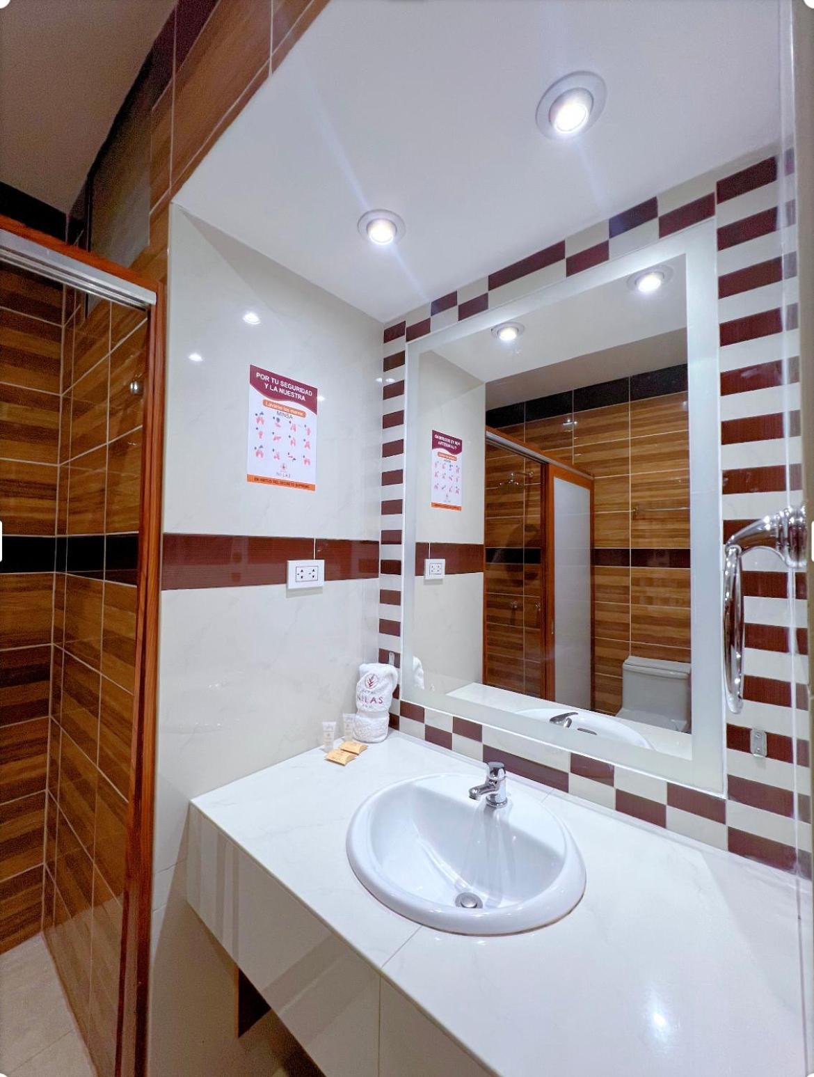 Hotel Nilas Тарапото Экстерьер фото